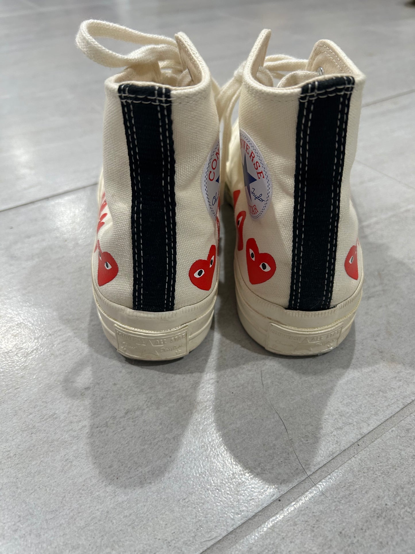 Comme des Garçons Converse