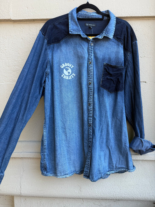 Groovy Buttondown Down