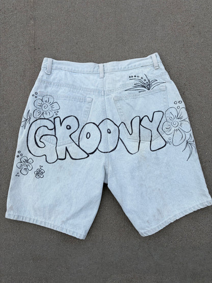 GROOVY jorts