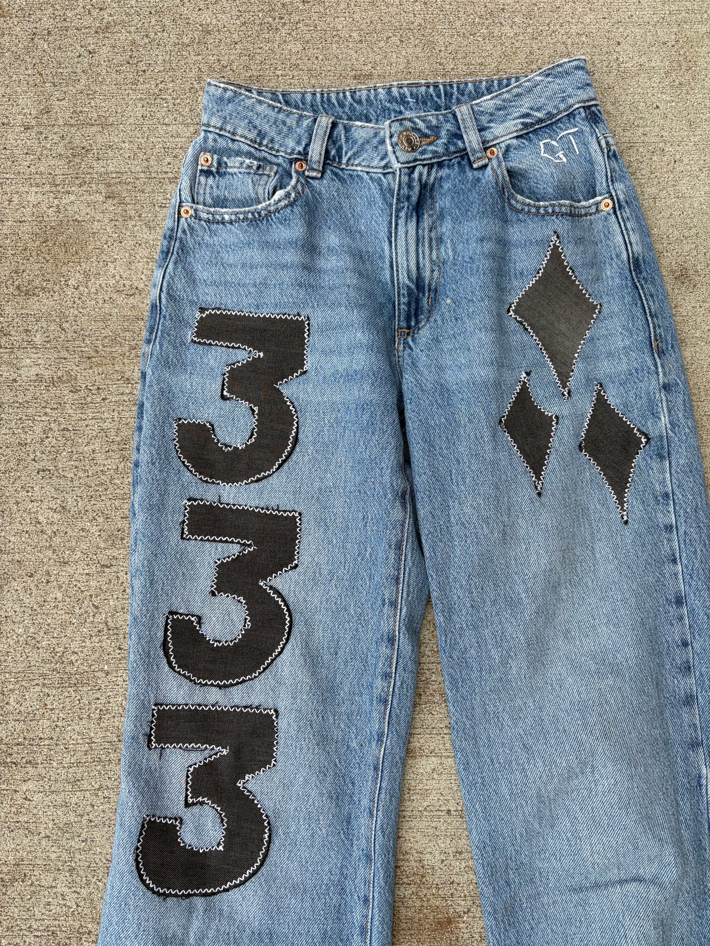 333 Upcycled Jeans
