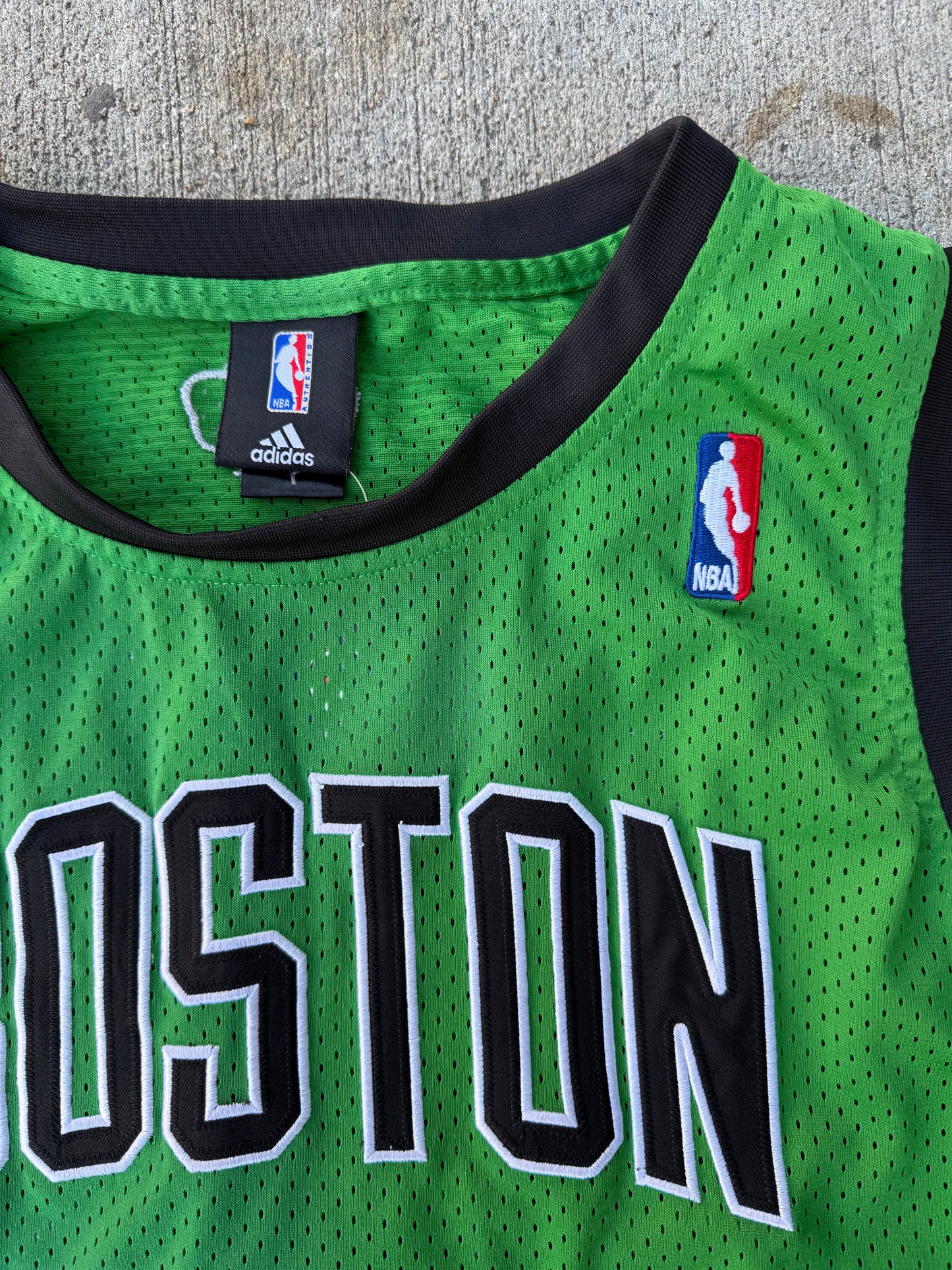 Kevin Garnett Retired Celtics Jersey