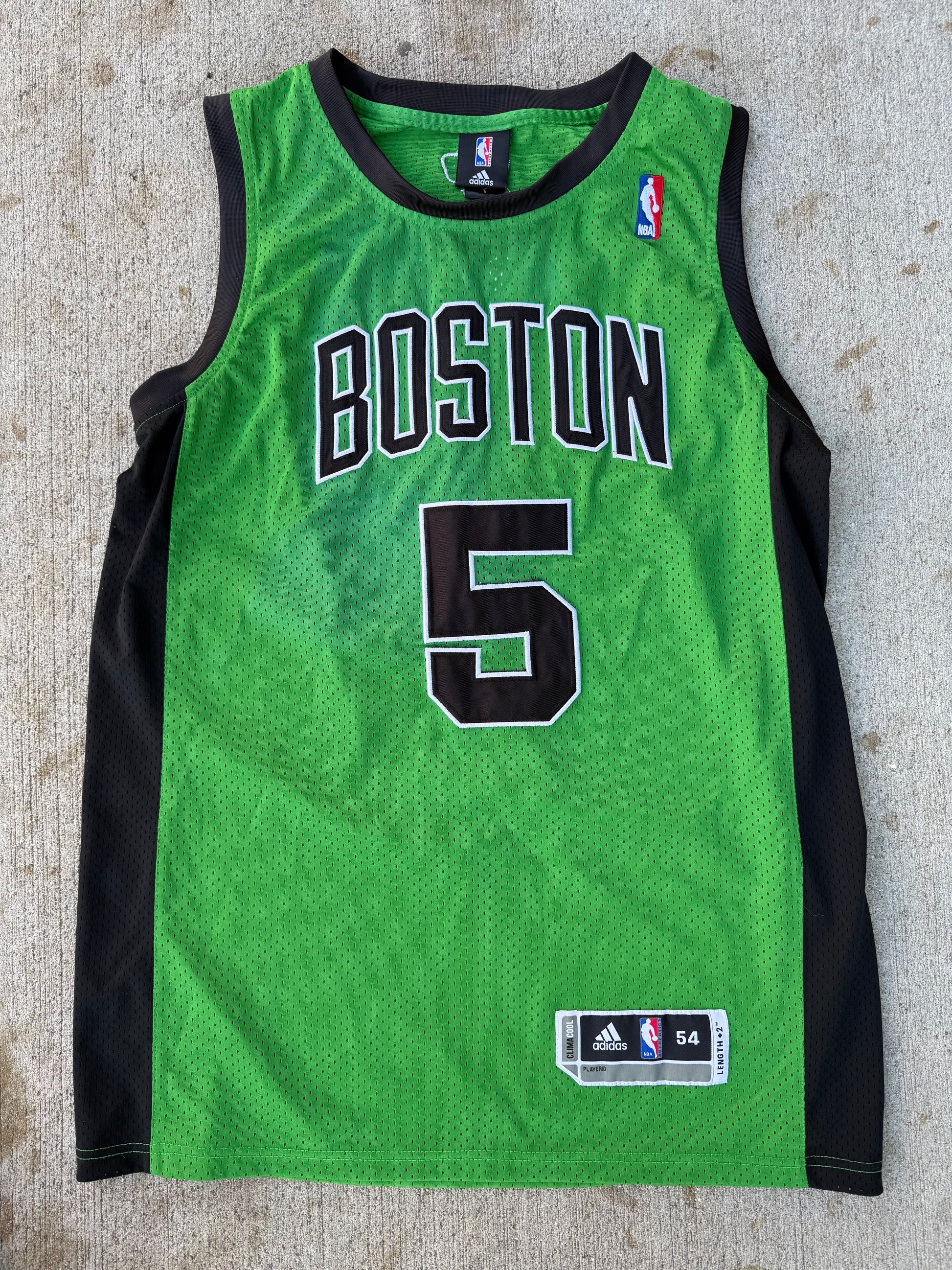 Kevin Garnett Retired Celtics Jersey